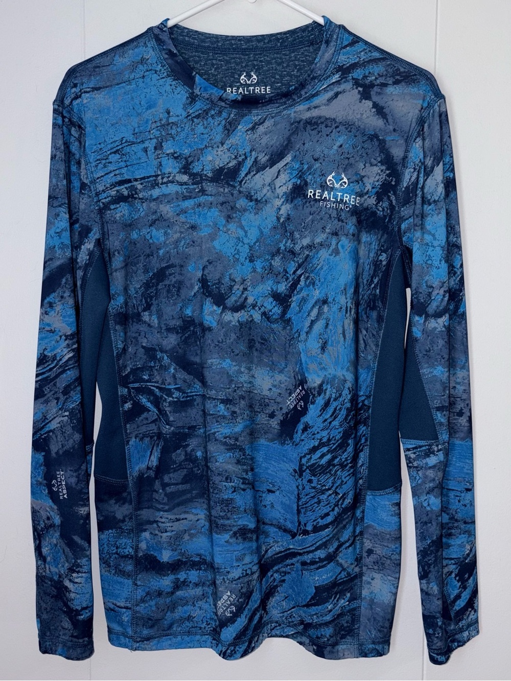 Realtree Fishing Mens S Blue Camo Long Sleeve Performance Shirt Mesh Panels